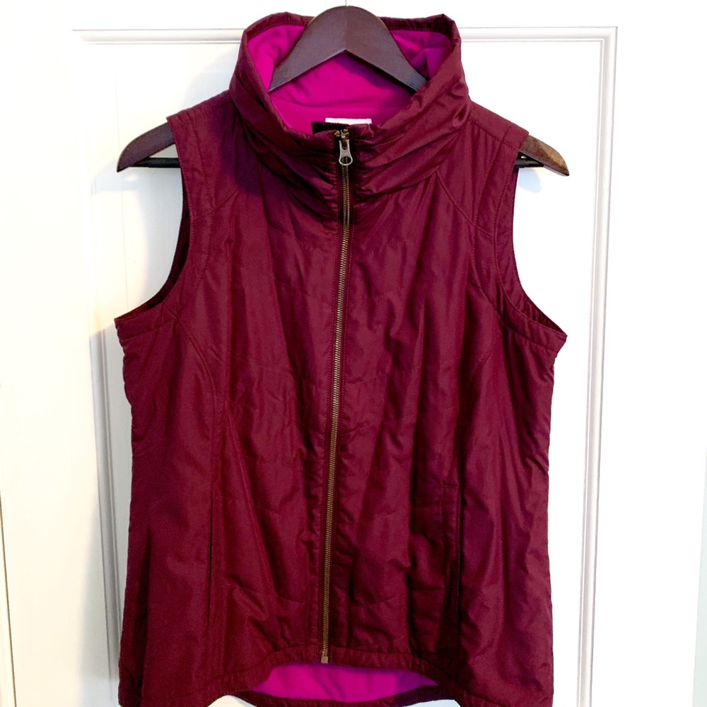 Burgundy Columbia Vest